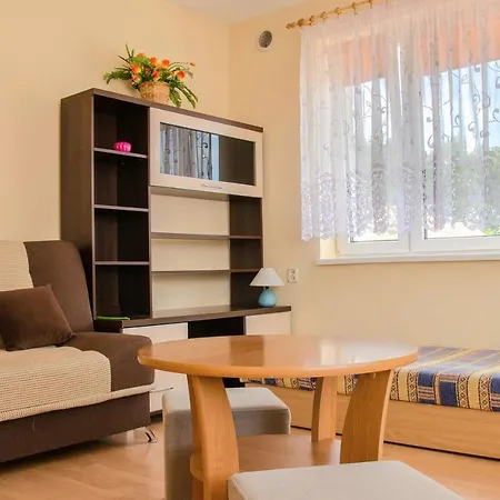 Pokoje Ze Wspólną Kuchnią * Trzęsacz